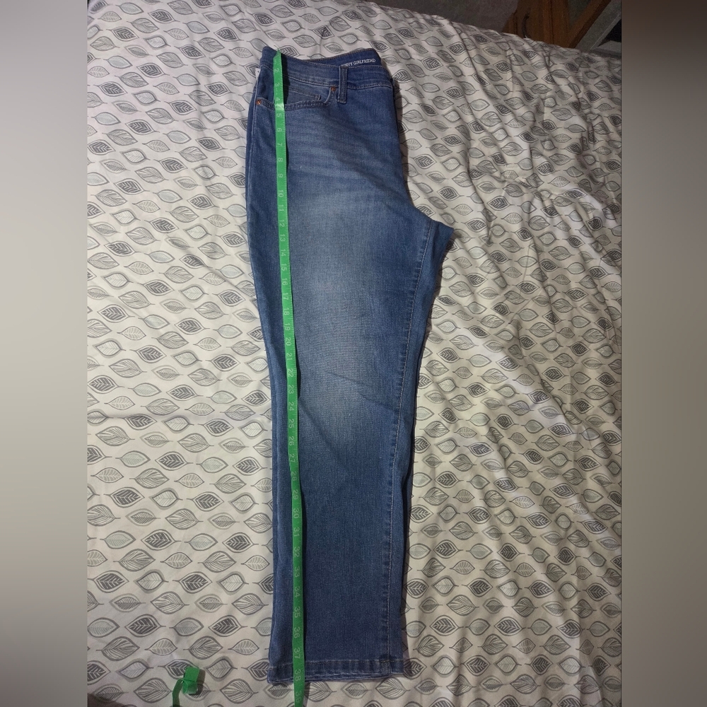 Style & Co. Women's Girlfriend Jeans - Light Wash - Picture 8 of 11